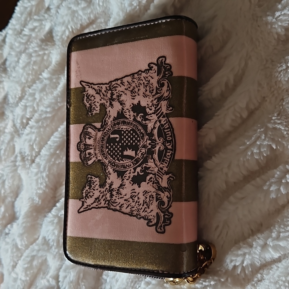 Juicy Couture makeup brush case